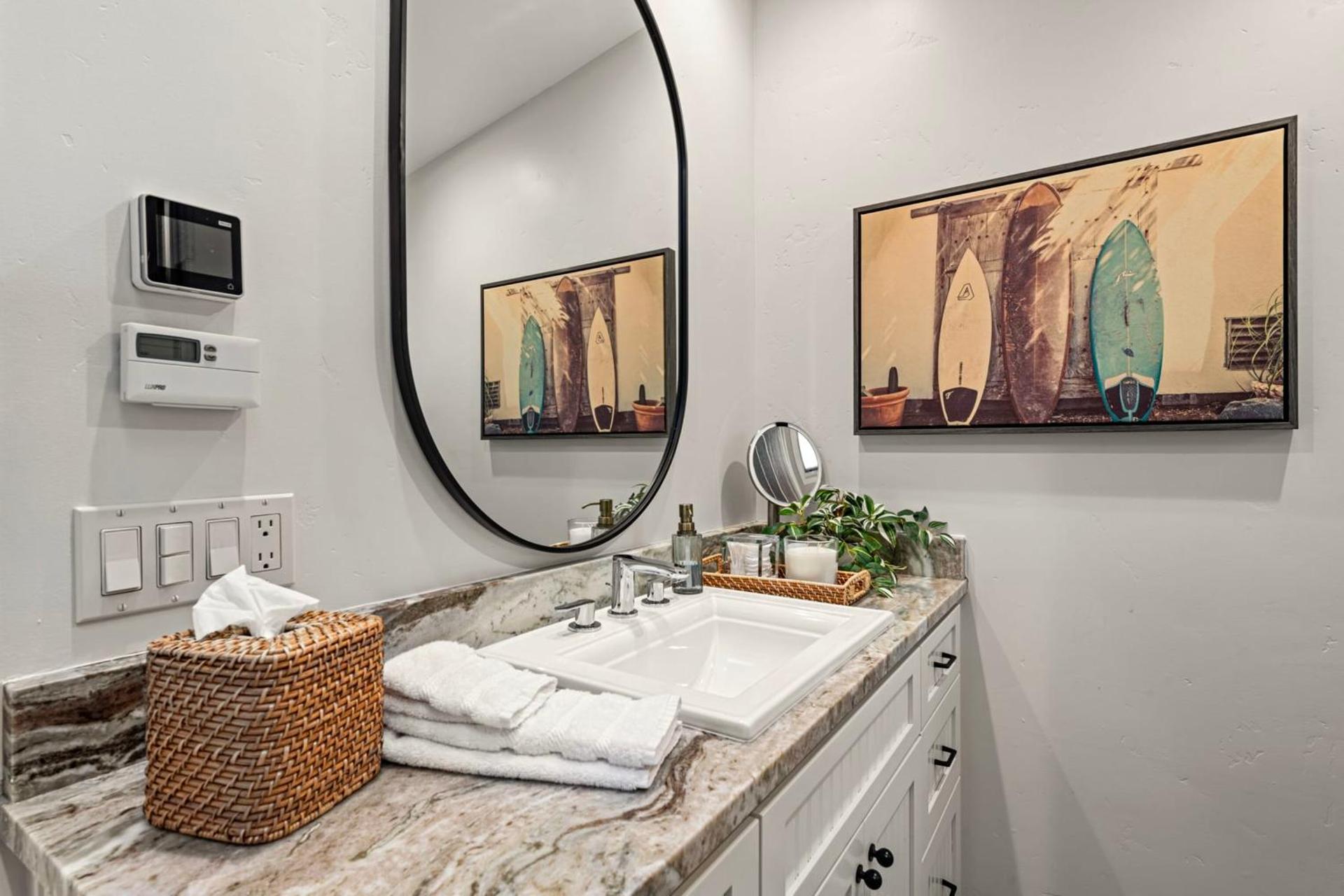 Entire Private Coastal Retreat - Spectacular Ocean Views wHot Tub