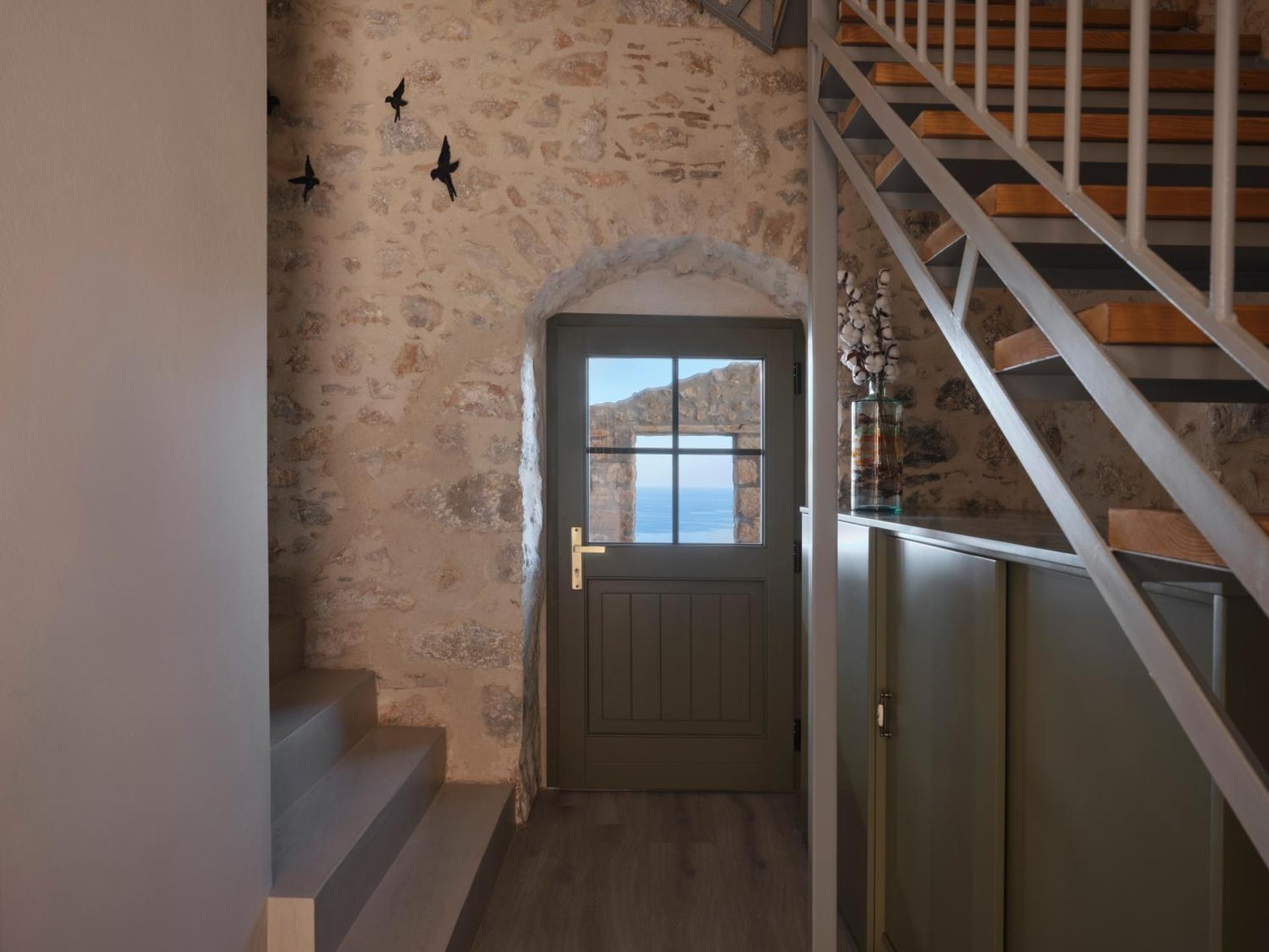 Rubeas Towers - Pyrgos Towers Complex