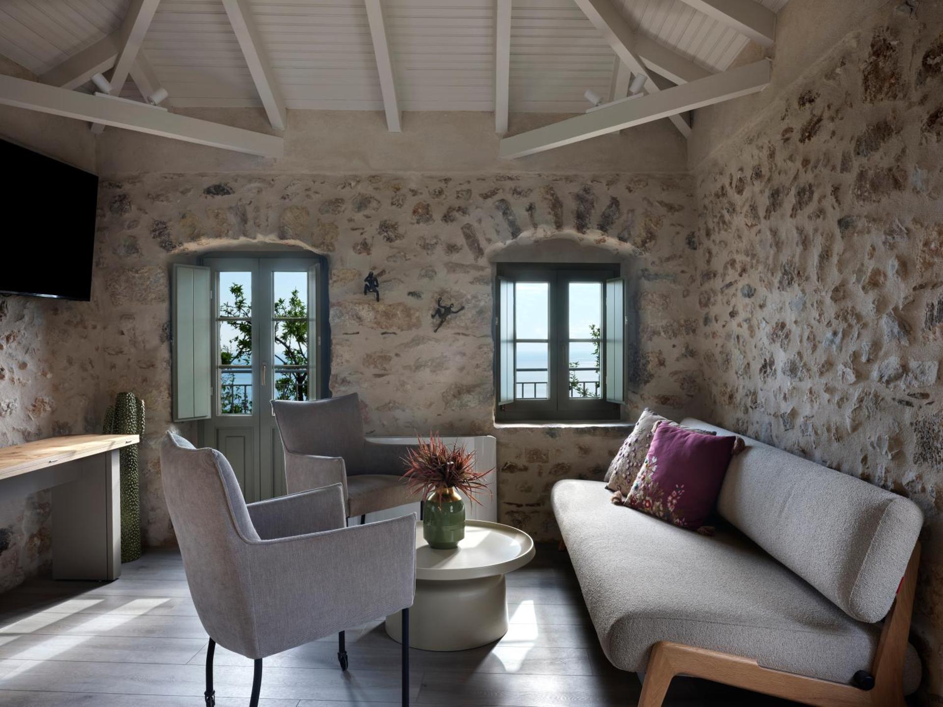 Rubeas Towers - Pyrgos Towers Complex