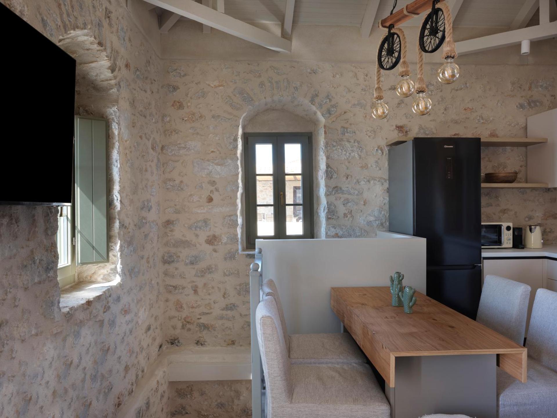 Rubeas Towers - Pyrgos Towers Complex