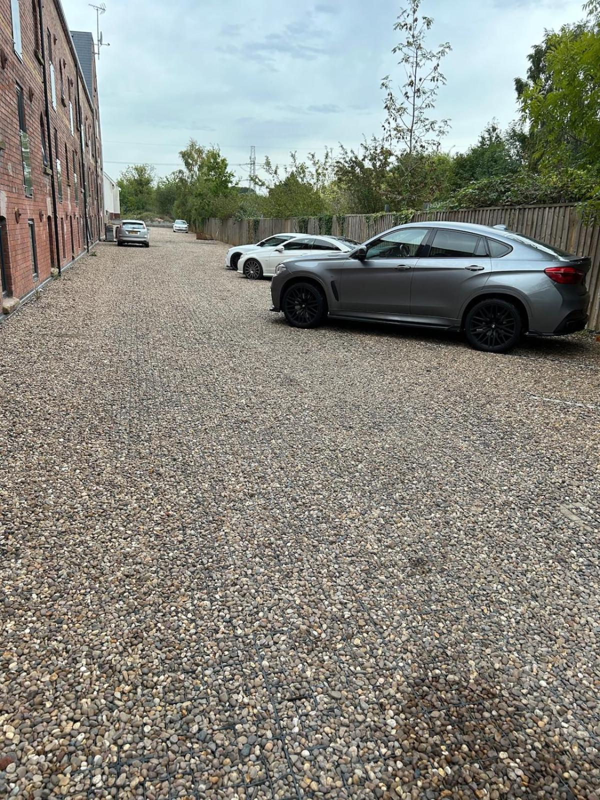 The Maltings - Contemporary 2 bedroom apartment with en-suite