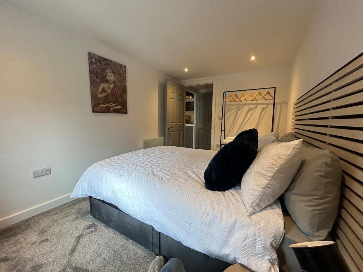 The Maltings - Contemporary 2 bedroom apartment with en-suite