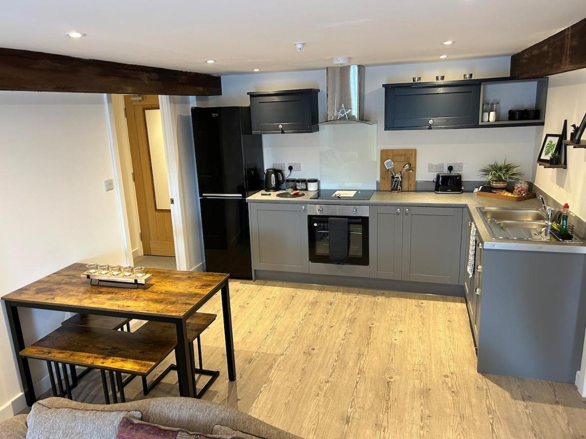 The Maltings - Contemporary 2 bedroom apartment with en-suite