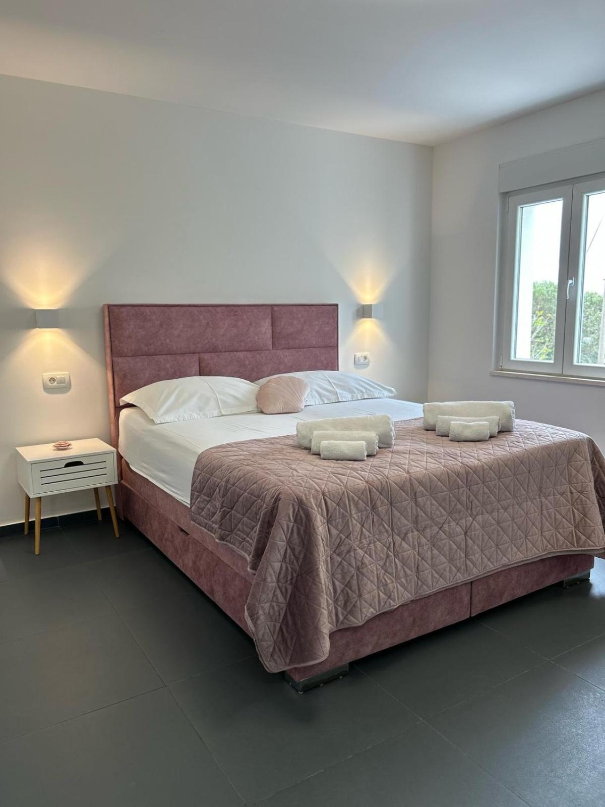 AAA Luxury Suites Split