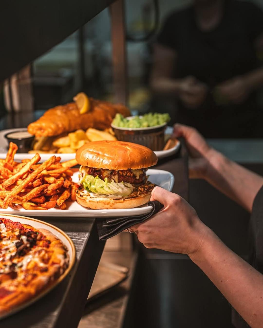 Restaurant/places to eat