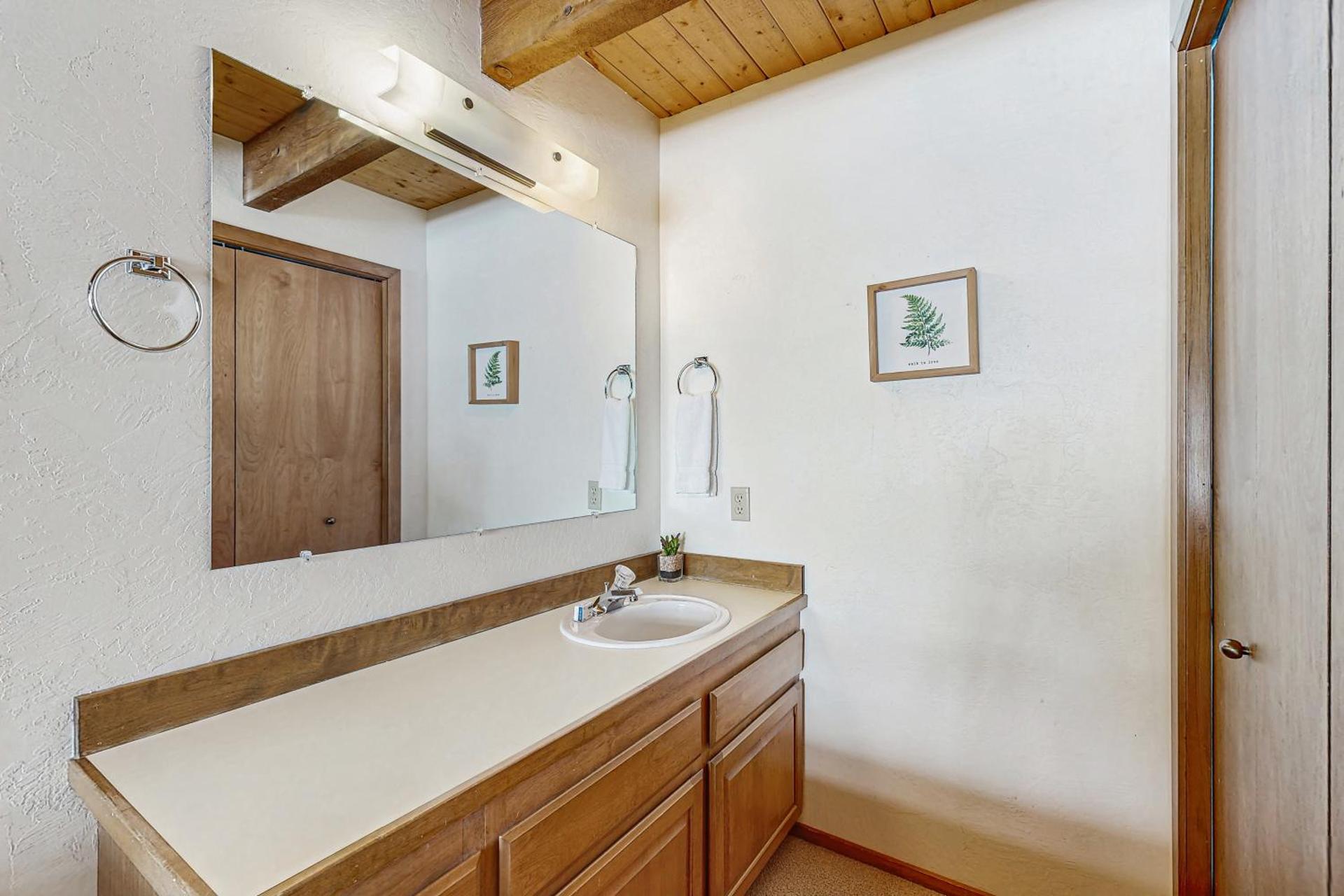 Sunriver Resort's Tennis Village 53