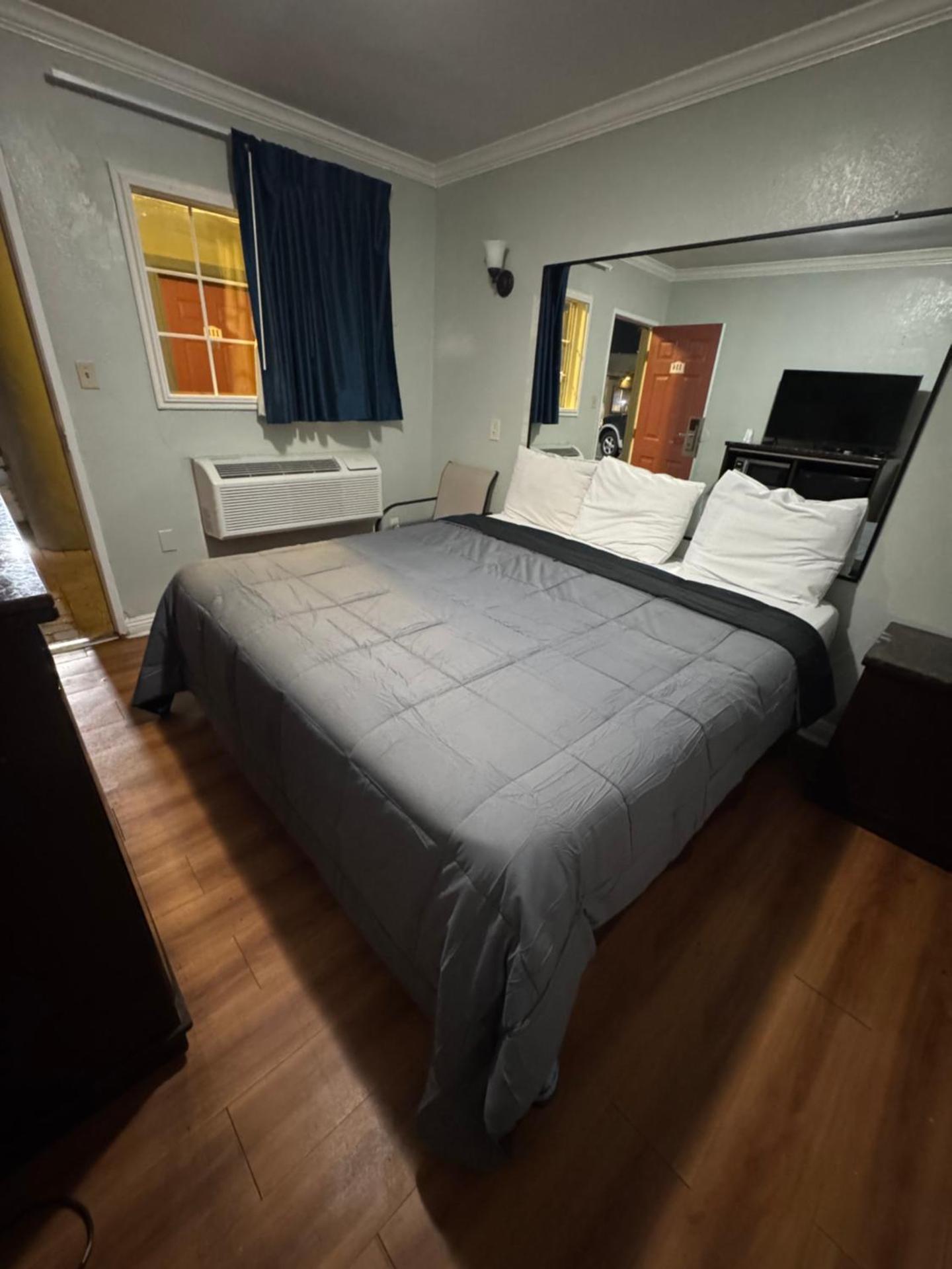 La Cienega Inn Motel