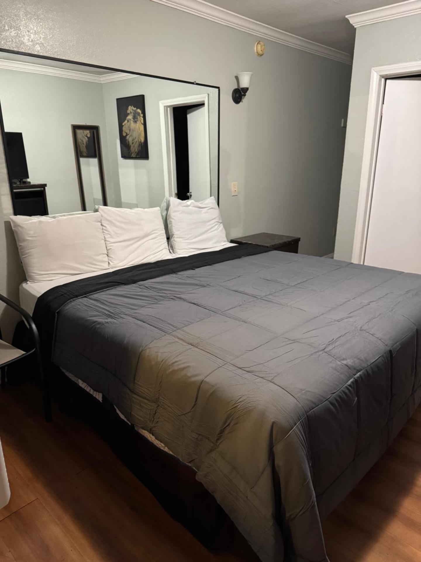 La Cienega Inn Motel