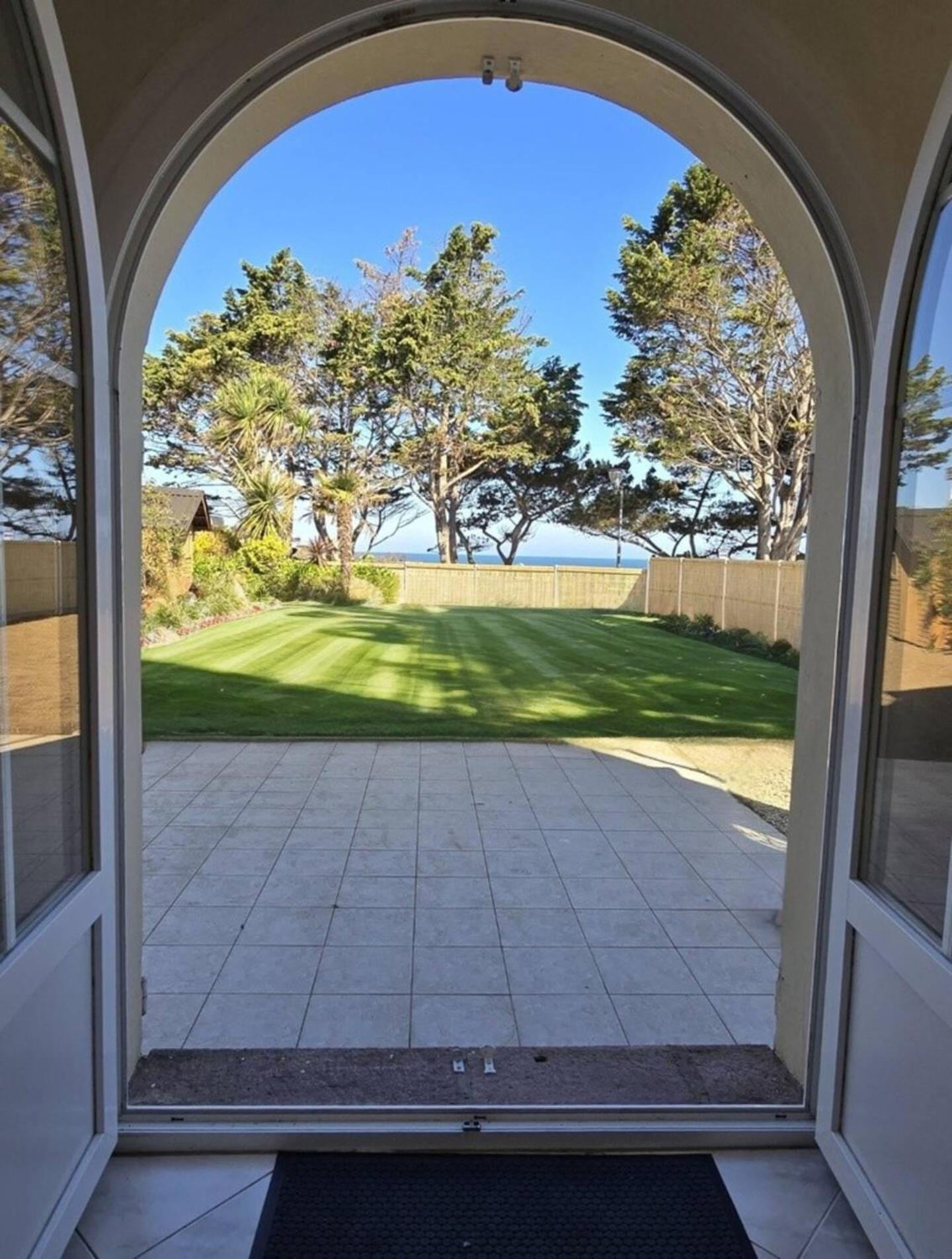 Les pieds dans l'eau