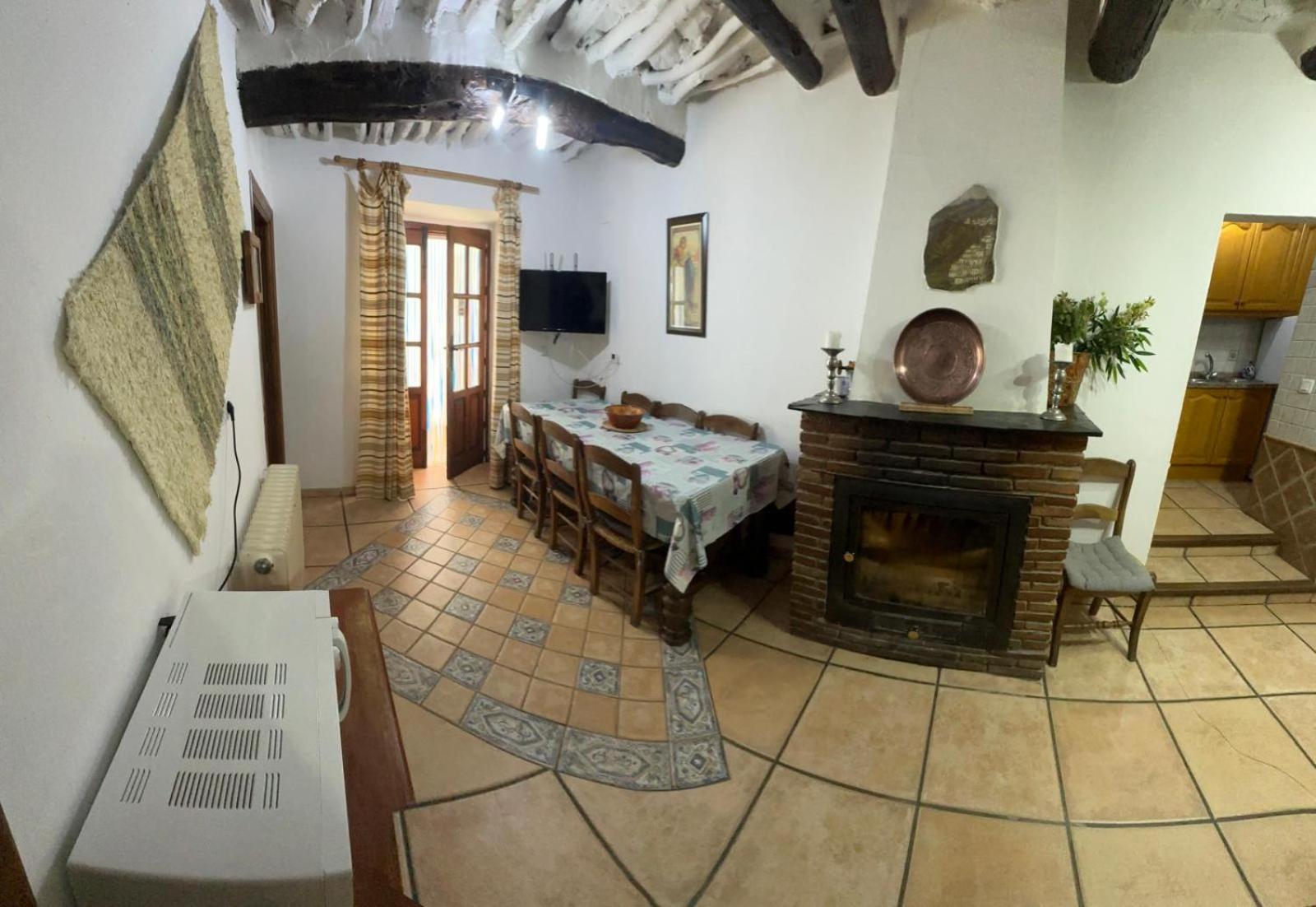 Apartamentos y Casas Rurales Las Terrazas de la Alpujarra