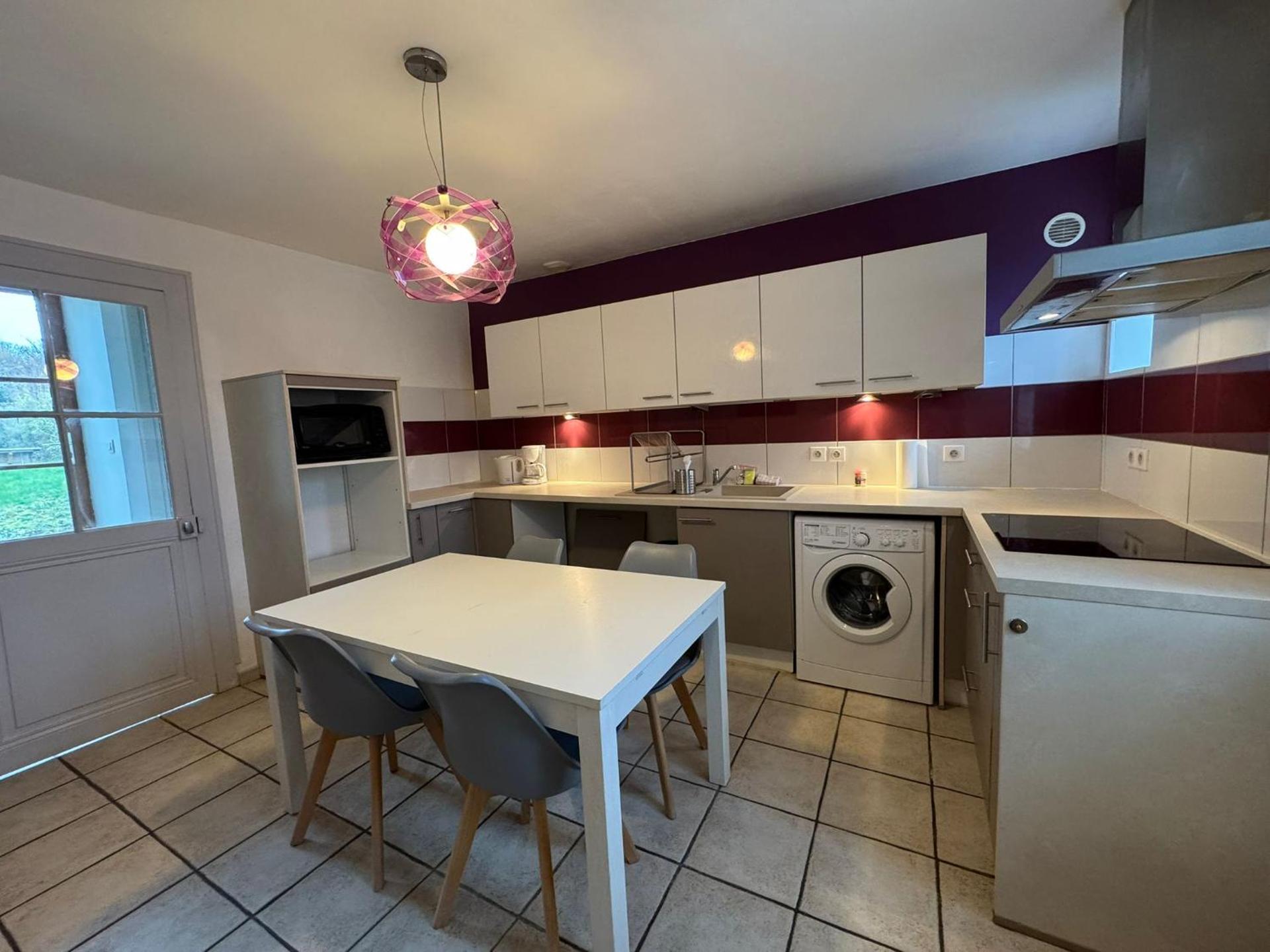 Spacious renovated villa Groupama Stadium LDLC