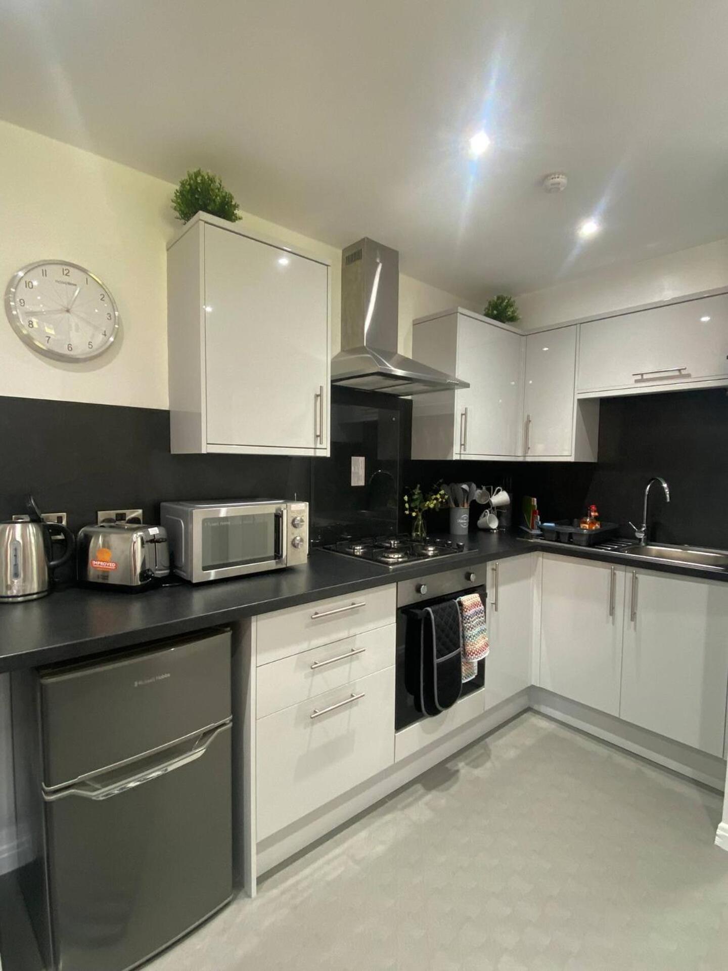 Super Prime Abbey Free Parking by TBA