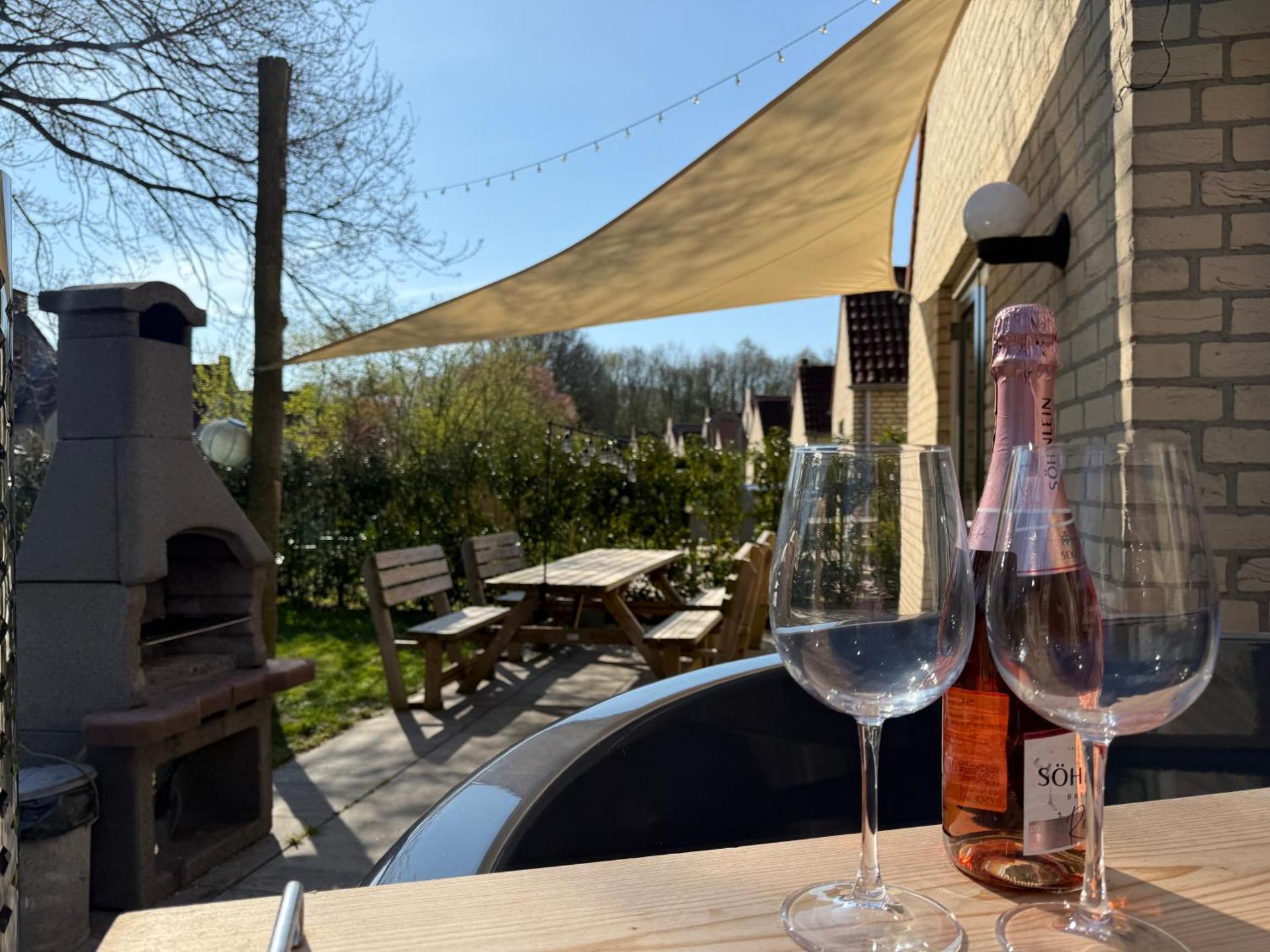 Wellness Huisje 52 Hottub