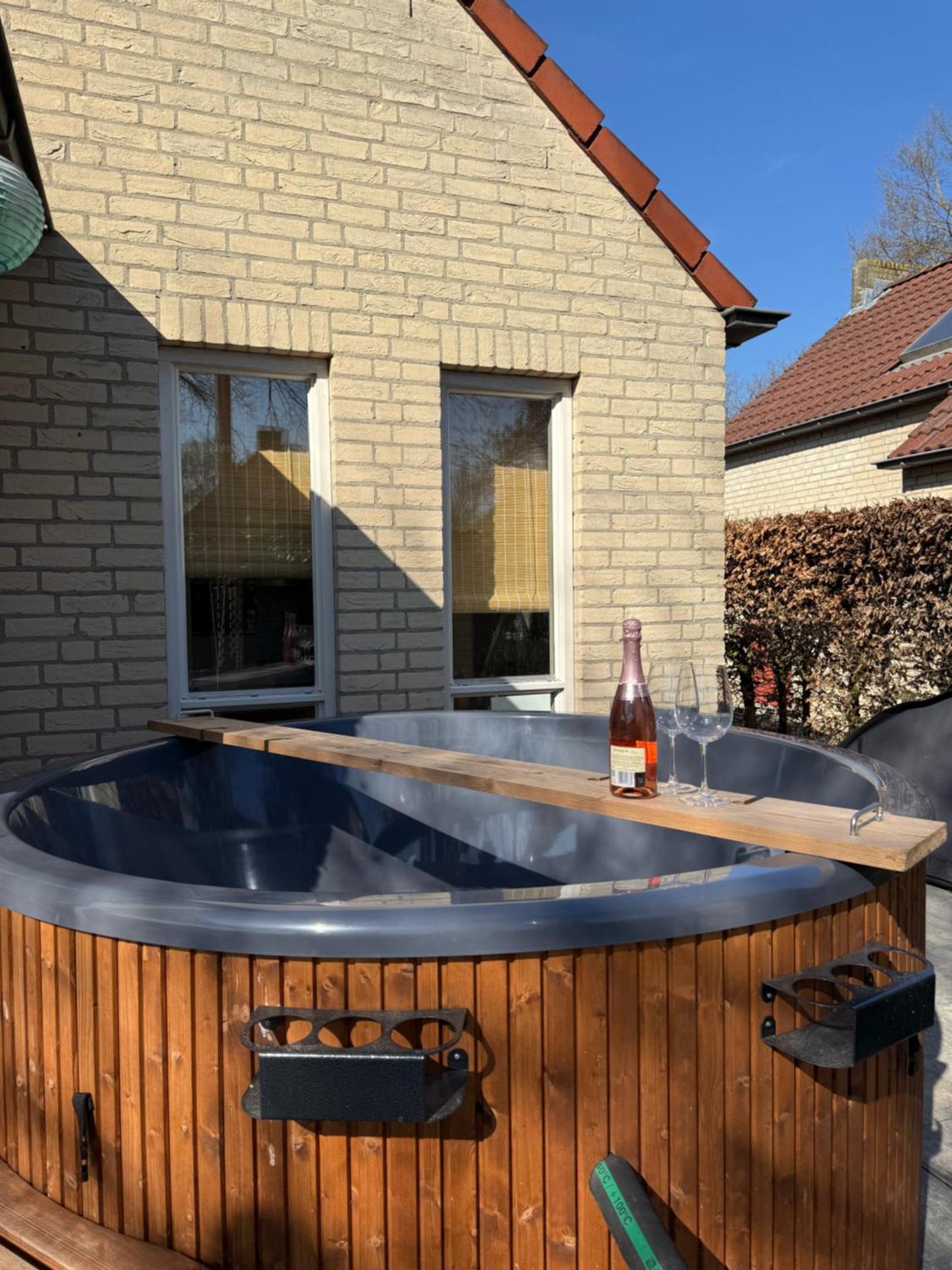 Wellness Huisje 52 Hottub