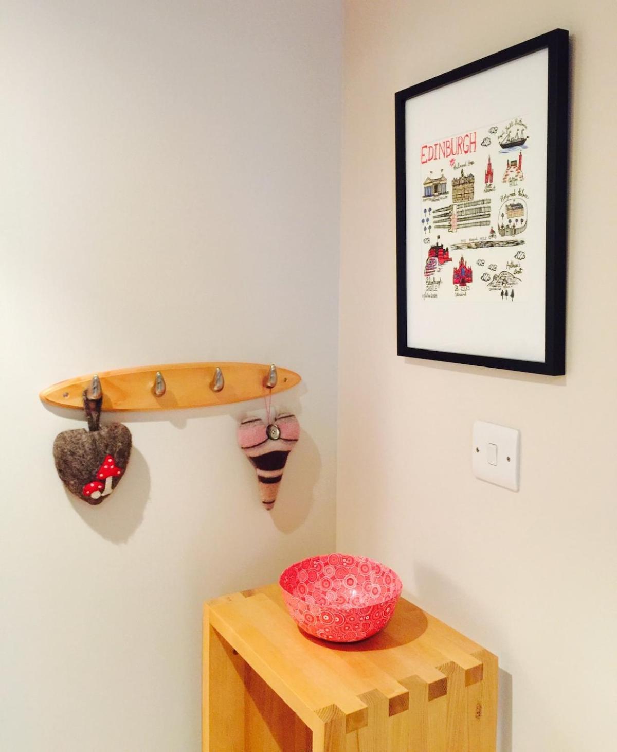 Bright & Stylish West End Apartment