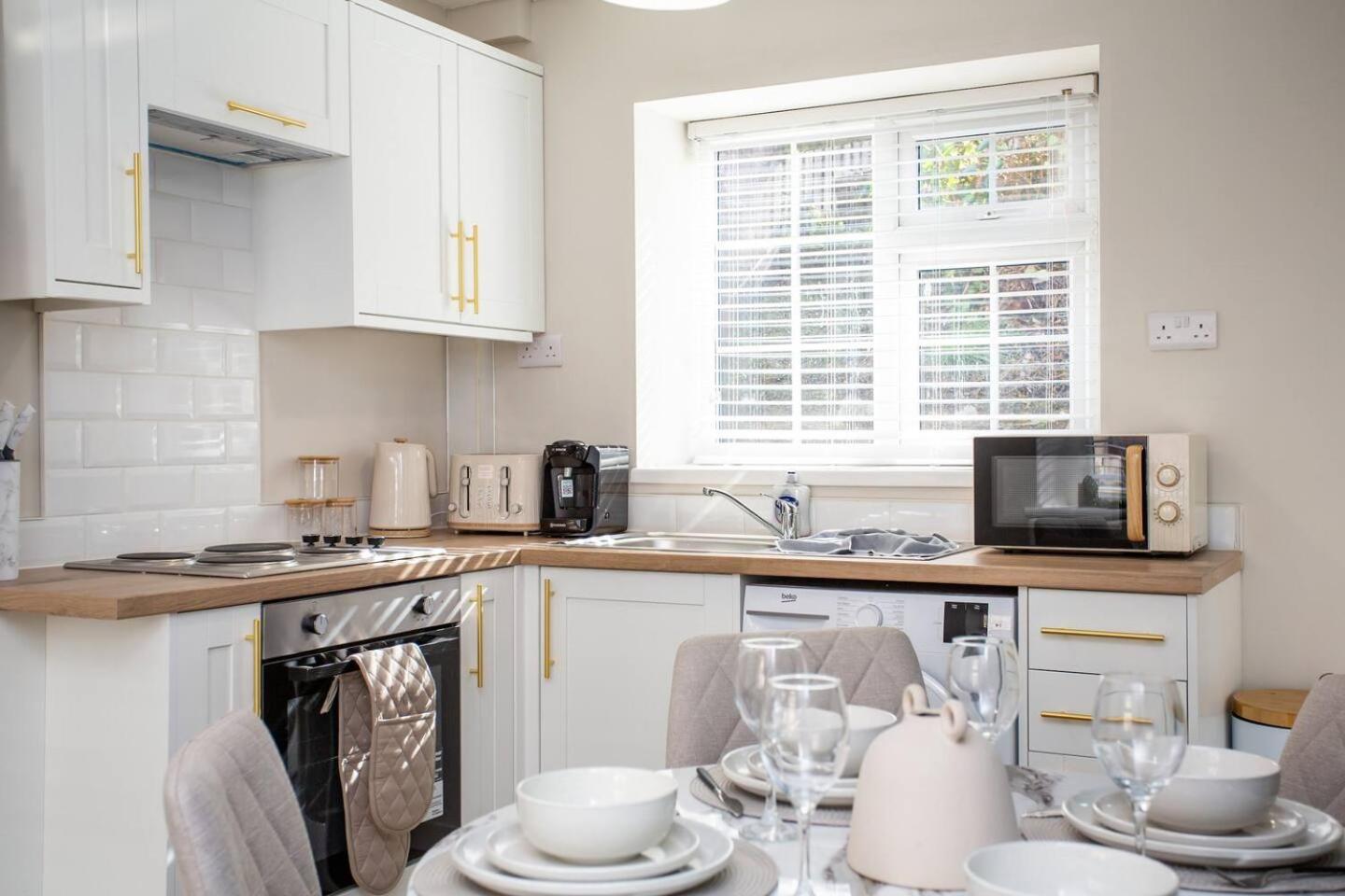 Vacant Nests Castle Hill Wi-Fi Village