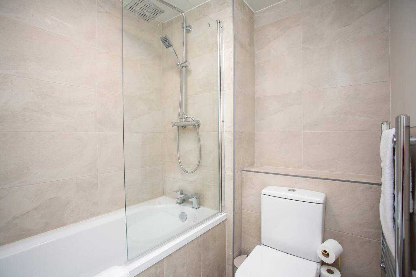 Vacant Nests Castle Hill Wi-Fi Village