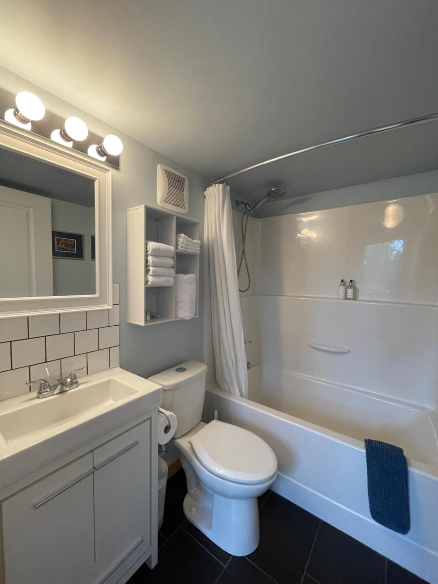 Brown's Beach Guest Suite