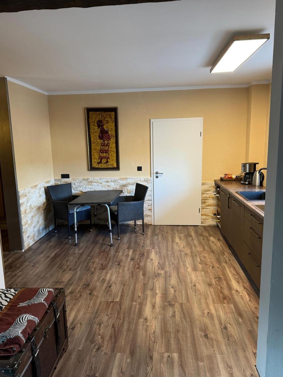 Wunderschöne Ferienwohnung mit Kamin in Göritz 07927 Hirschberg