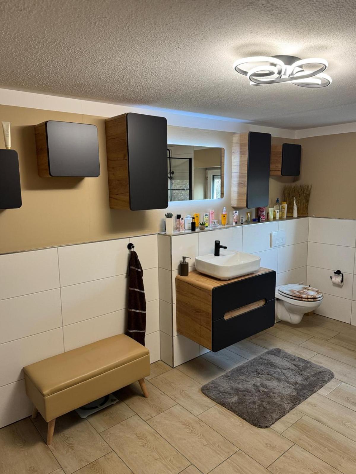 Wunderschöne Ferienwohnung mit Kamin in Göritz 07927 Hirschberg