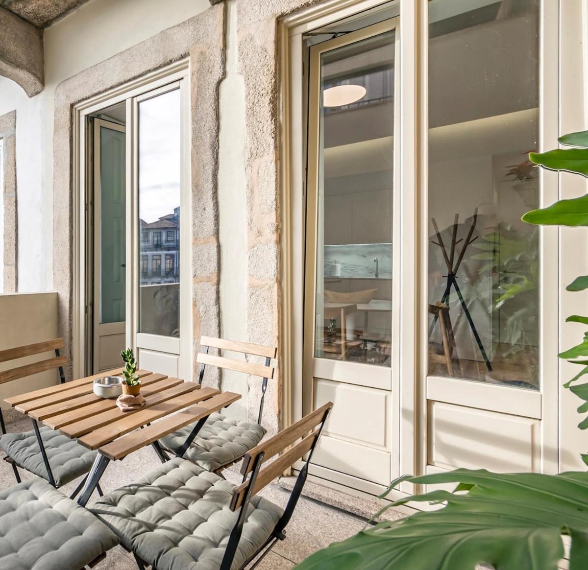 Aposentus - Poveiros Terrace View