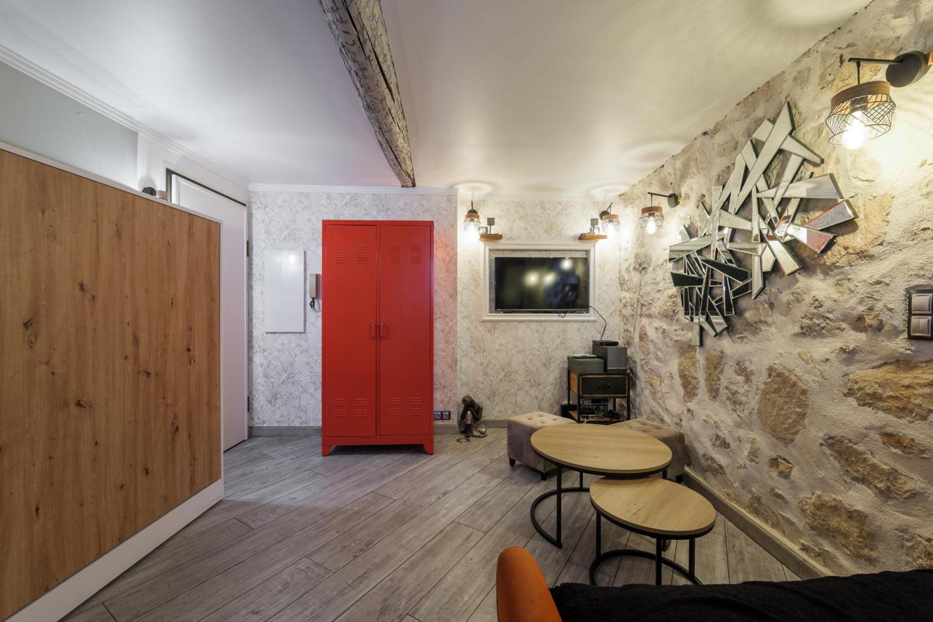 Coquet studio place du pin