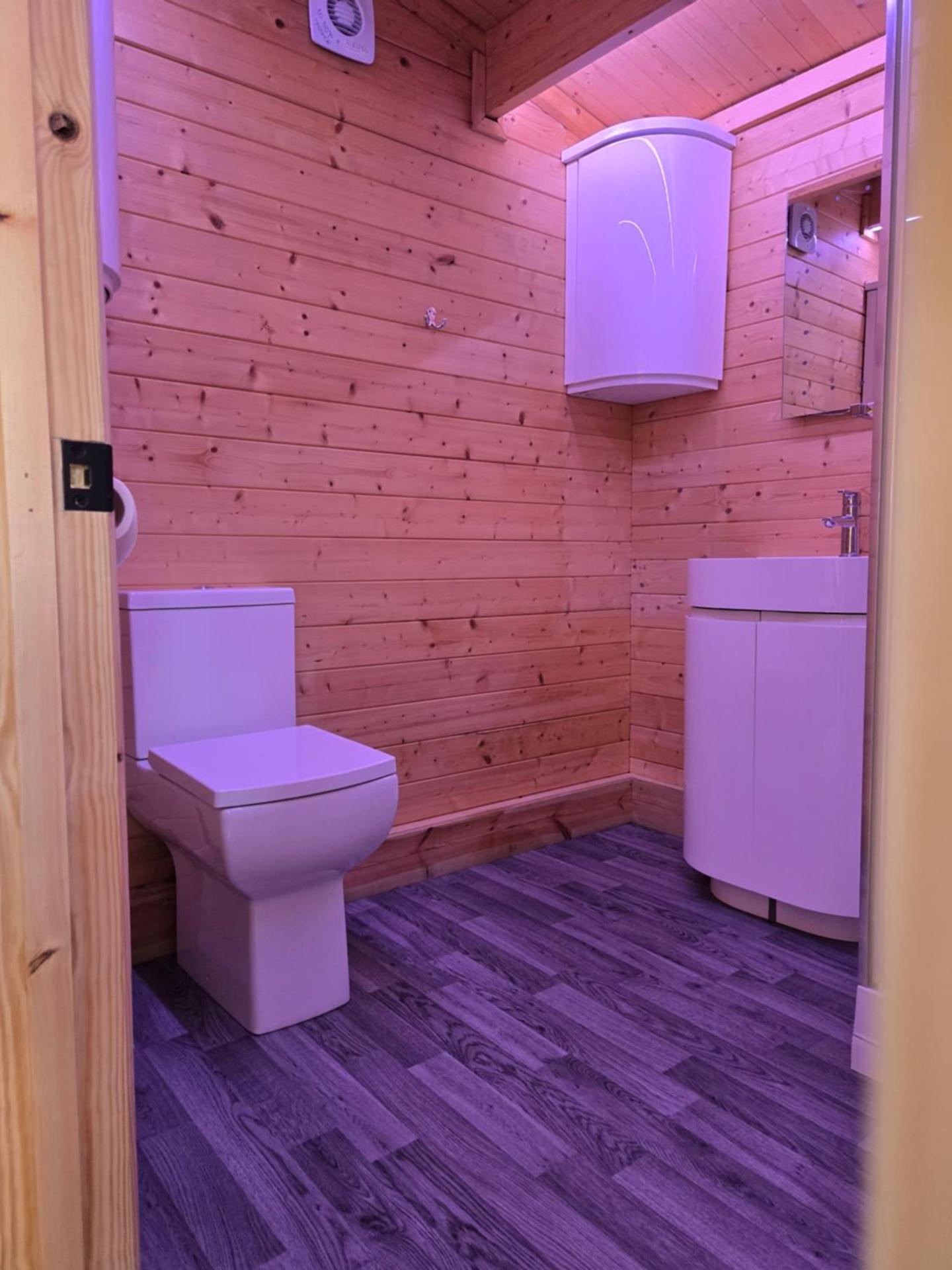 Secret Hythe, Sea views Town location 2km Eurotunnel