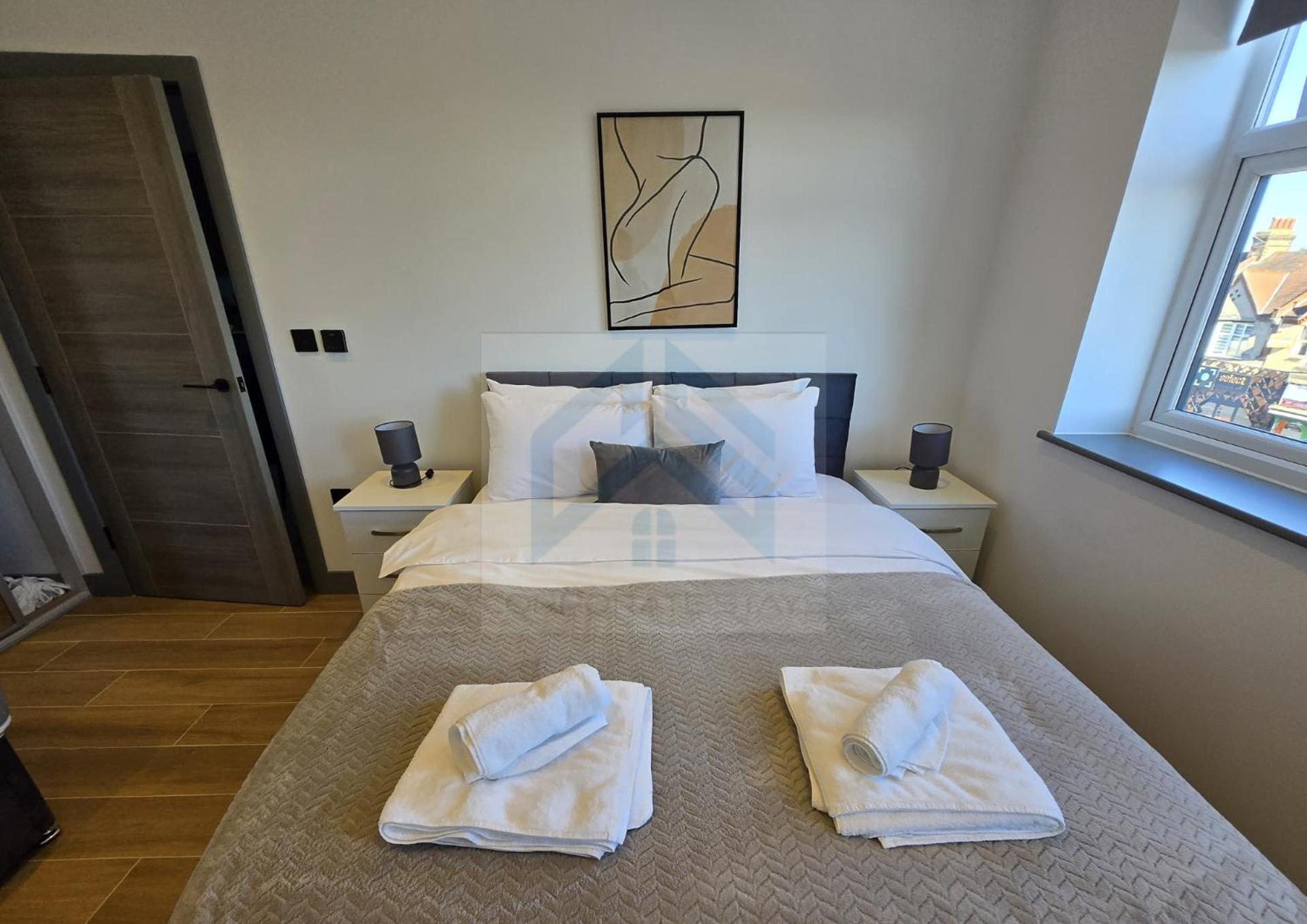 Bright Finchley Apartments - Perfect for Business & Leisure