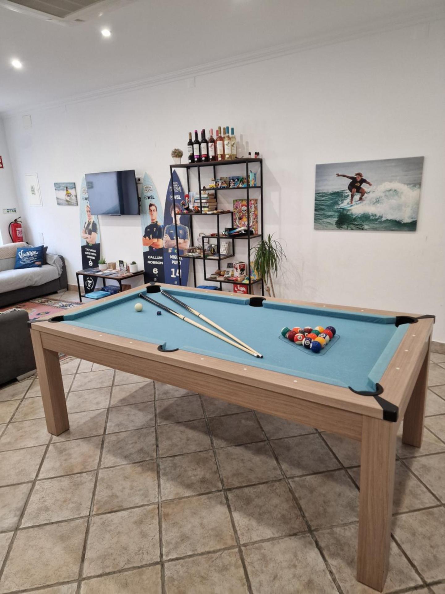 Communal lounge/ TV room