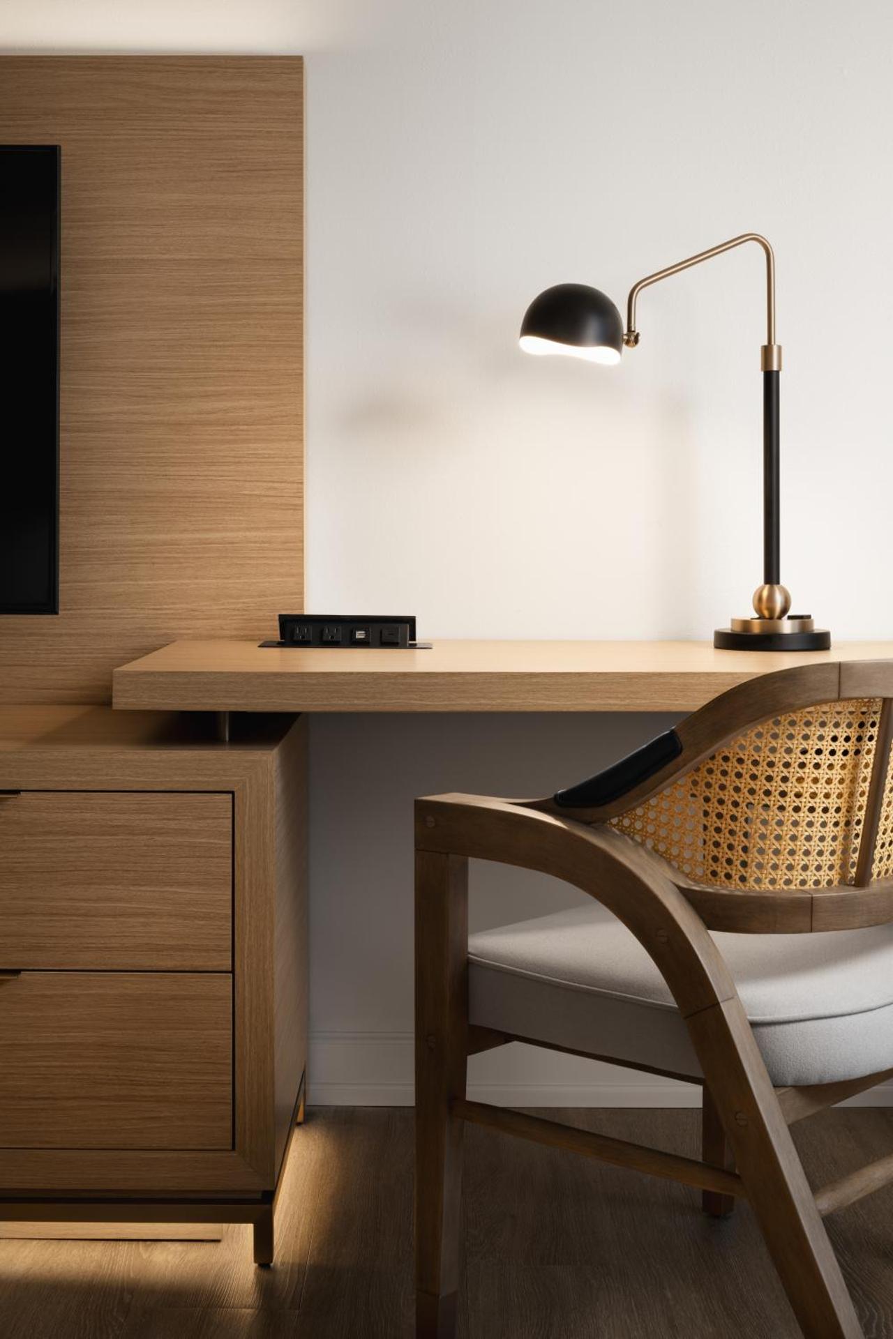 Junior Suite with Balcony, City View, 1 King Bed