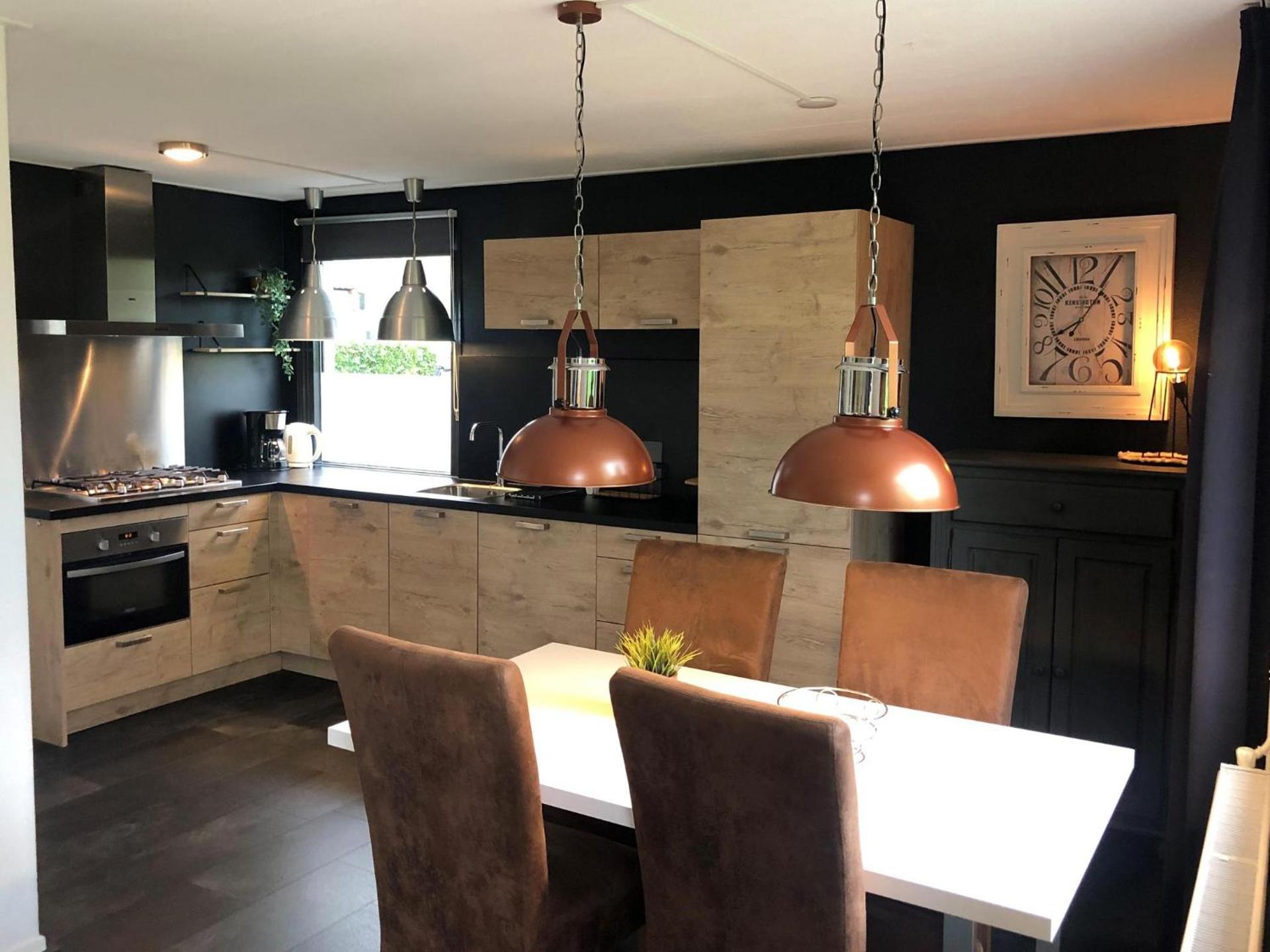 Bungalow with Garden View