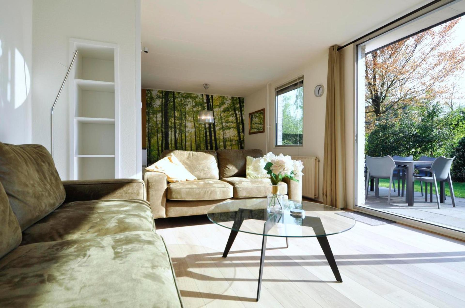 Villa with Garden View