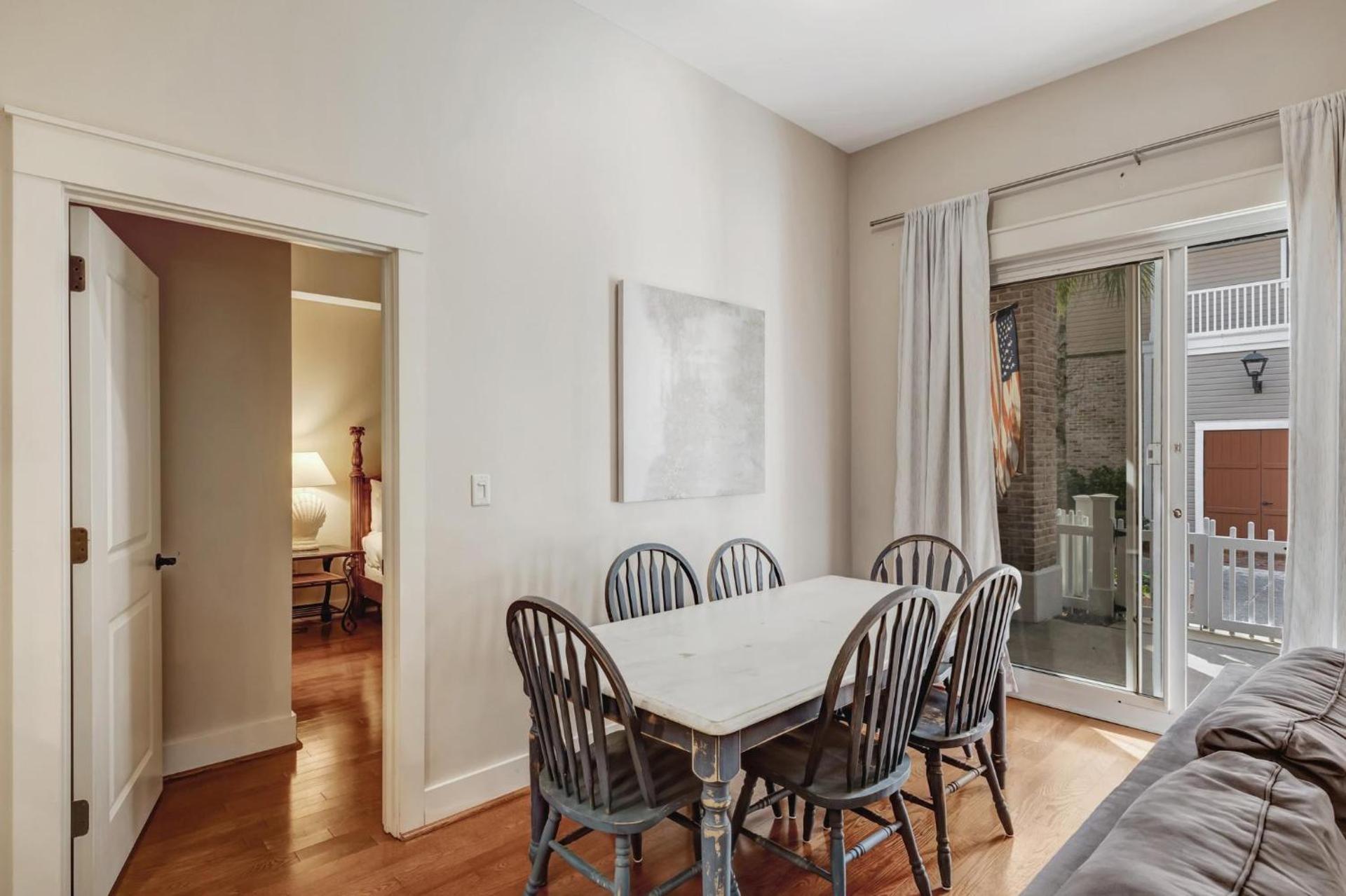 One-Bedroom Apartment with Terrace