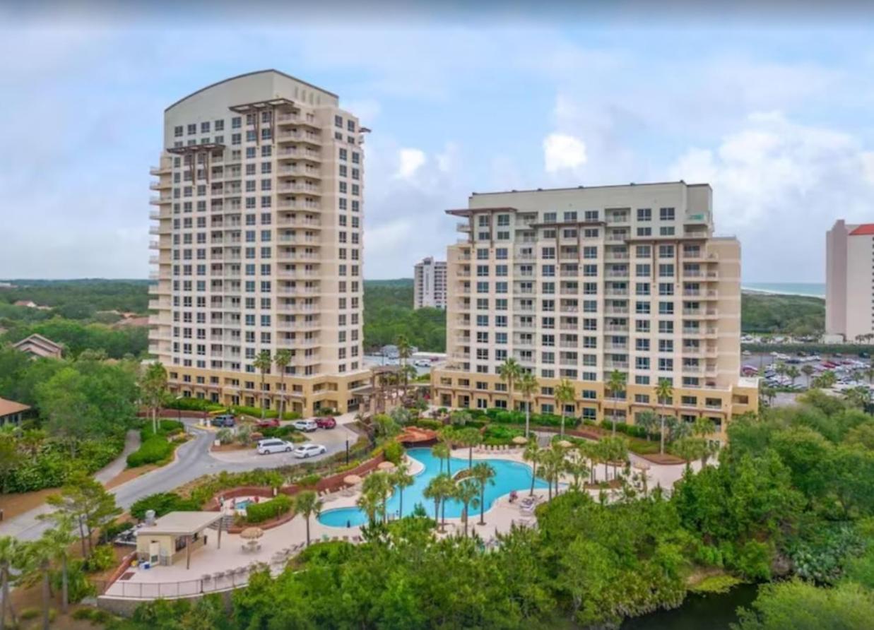 Studio Apartment with Queen Bed