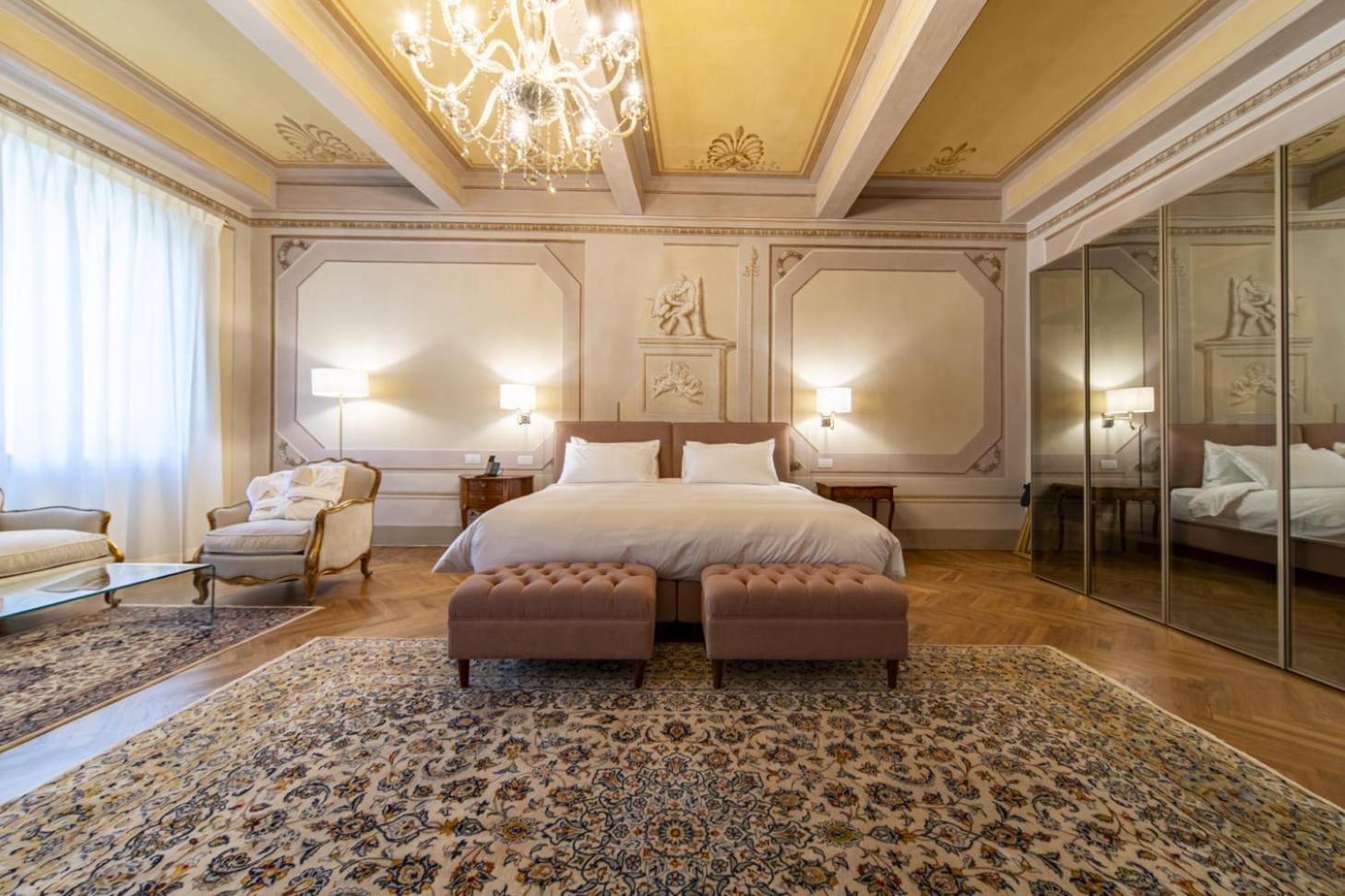 Deluxe Double or Twin Room