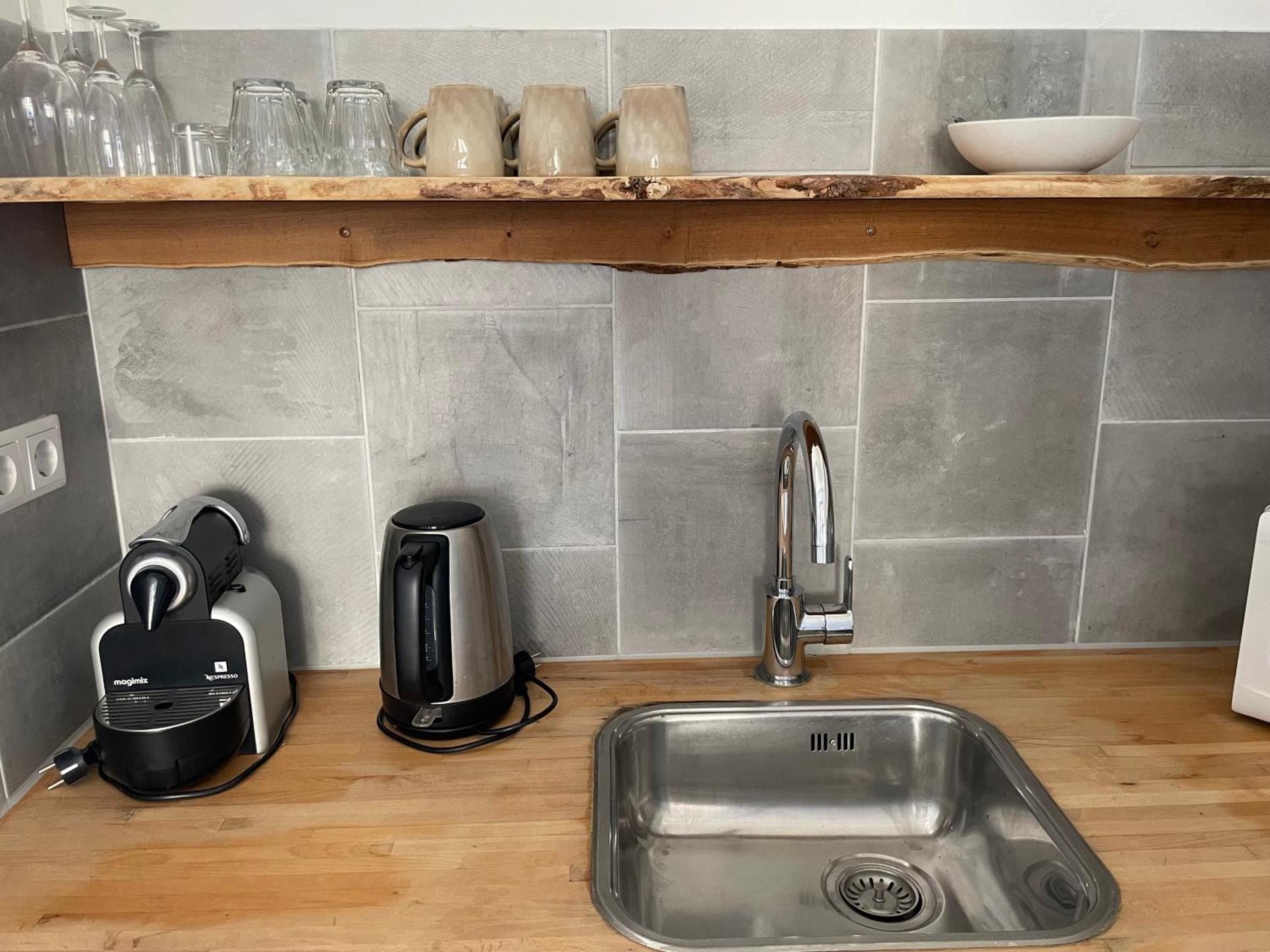 Coffee/tea facilities