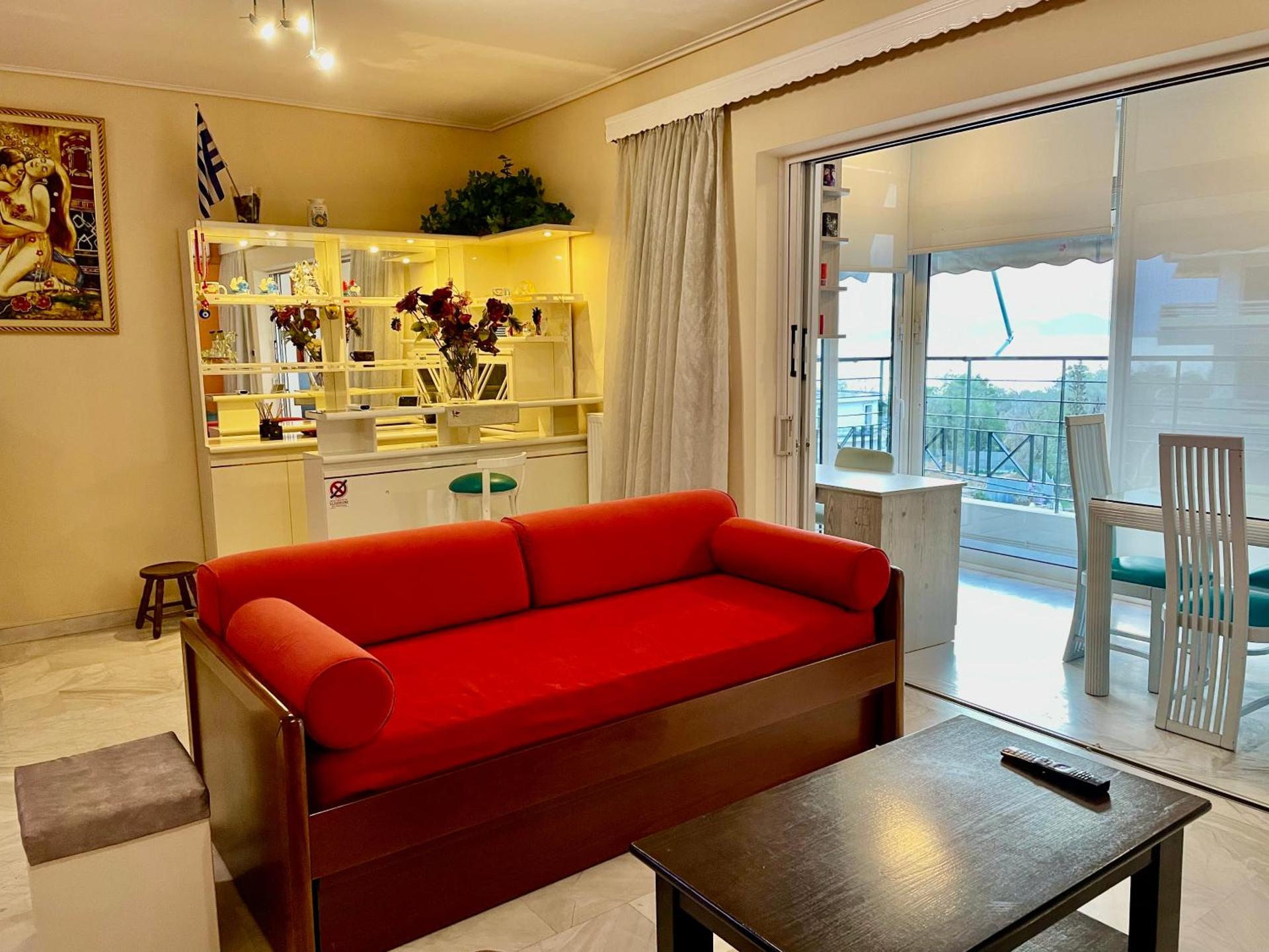 Flisvos Elite Seafront Luxury Apartment