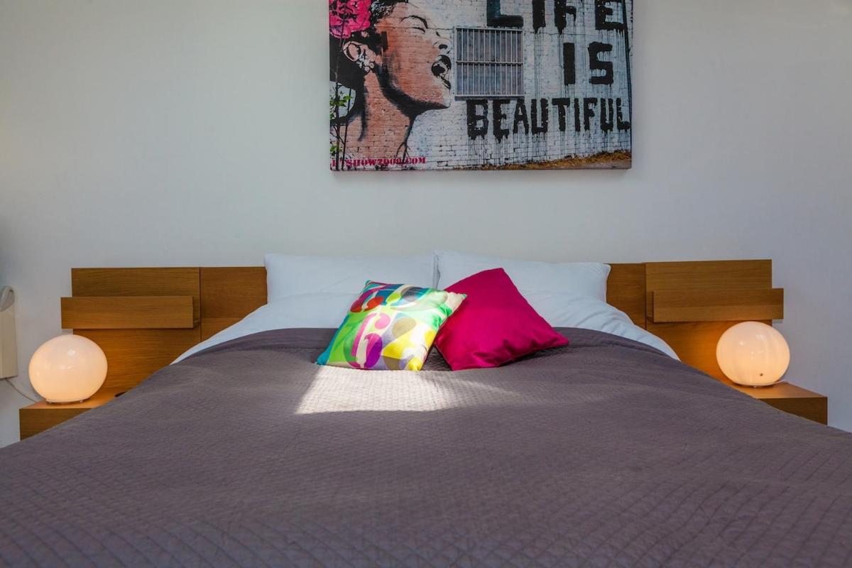 The Studio Christchurch B&B Luxury Garden Room