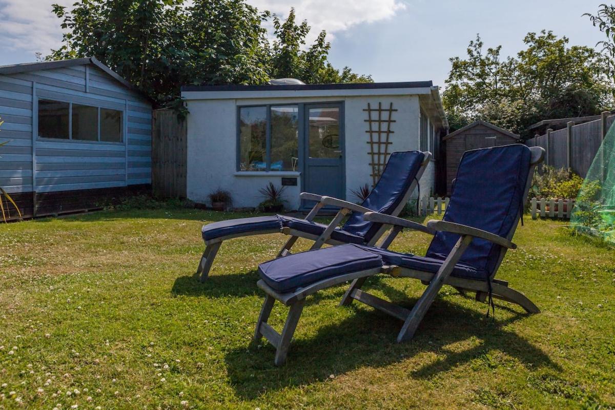 The Studio Christchurch B&B Luxury Garden Room