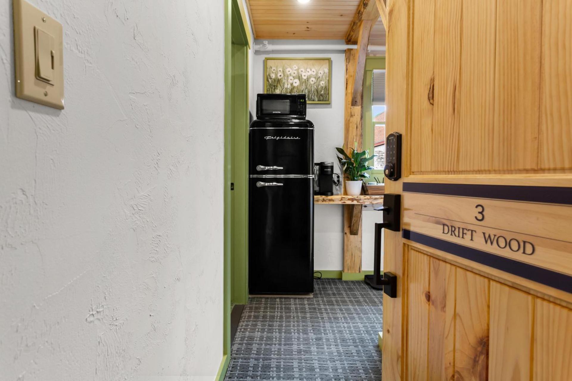 Downtown Camden Hotel