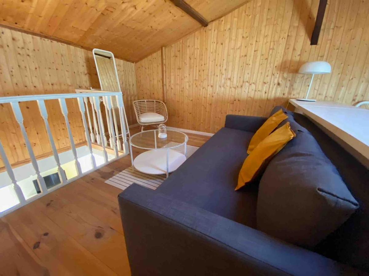 Charming T2 apartment 200 m from tram B