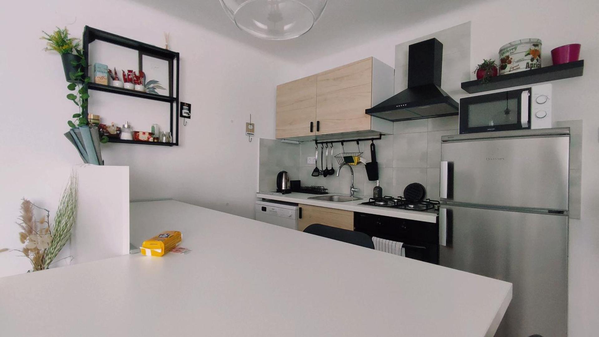 Kitchen or kitchenette