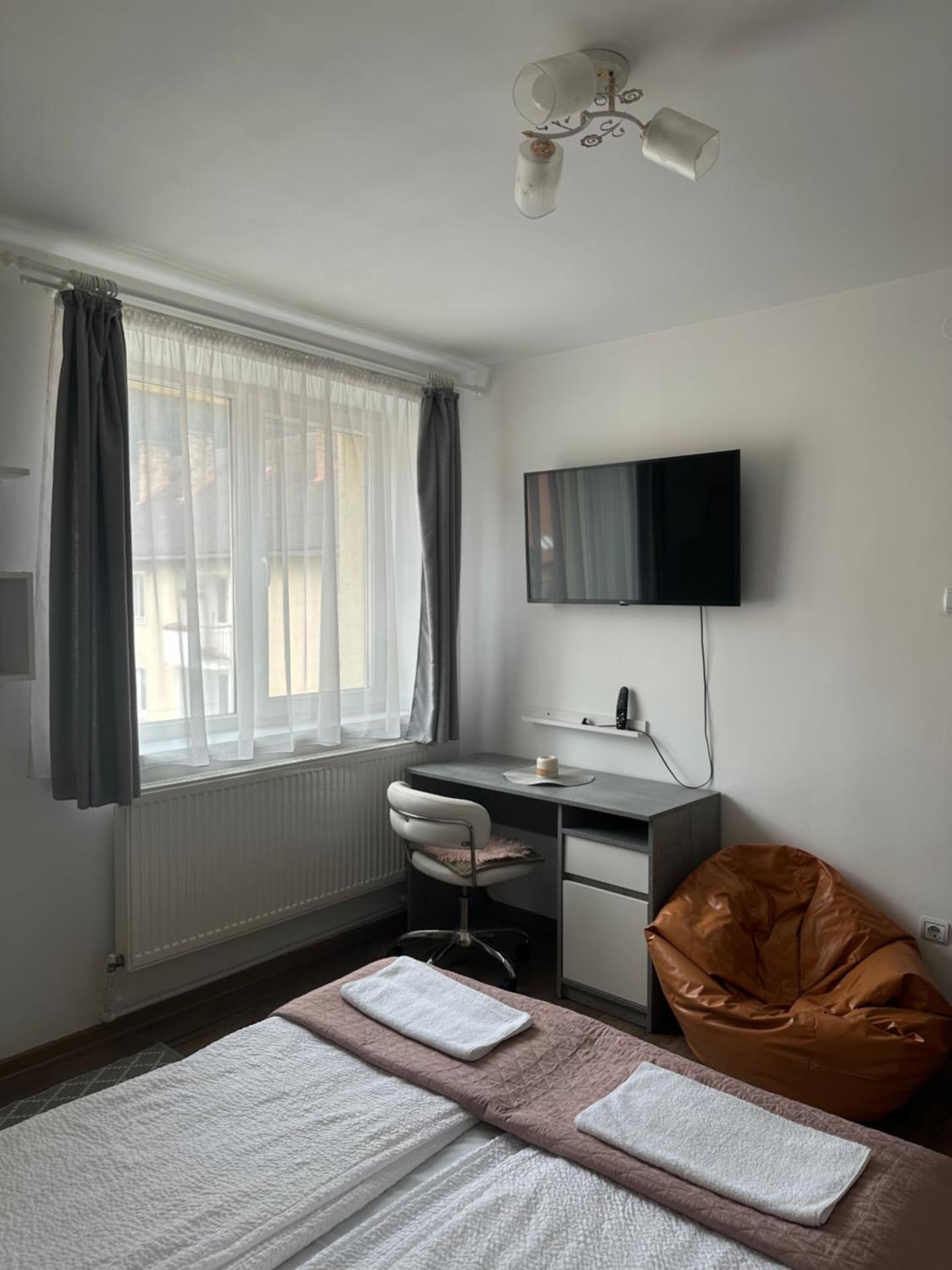 Apartament de închiriat
