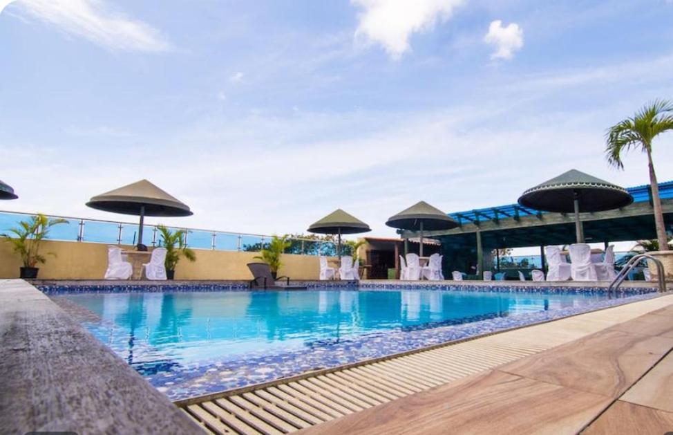 Tranquil Turquoise Retreat