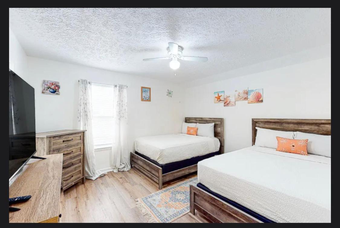 Tranquil Turquoise Retreat