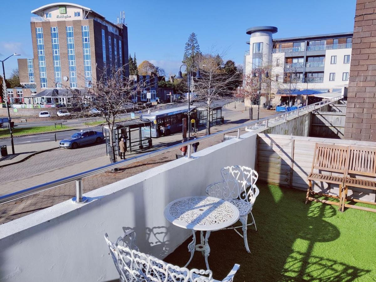 Two Floor Flat in Town Center