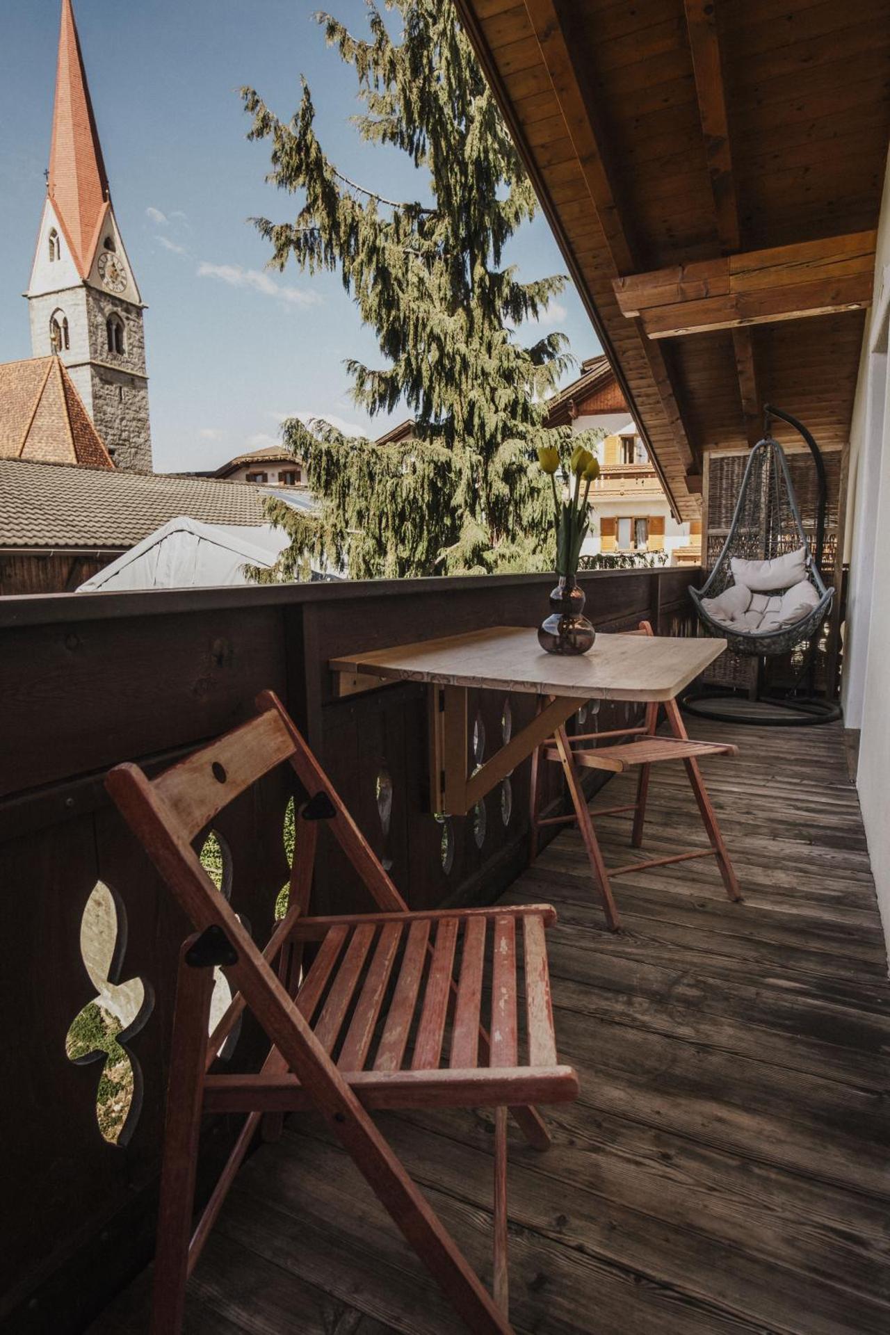 Töllhof Apartments and Farm