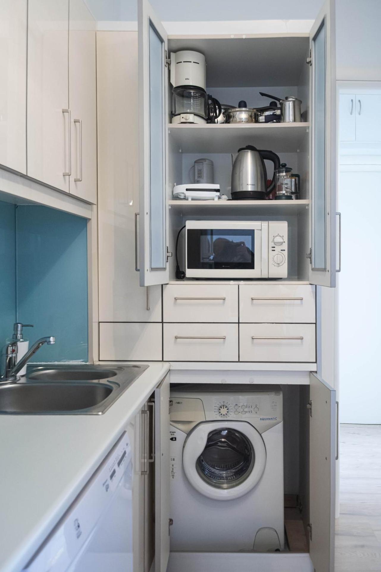 Beachfront ZEN sea view apartment