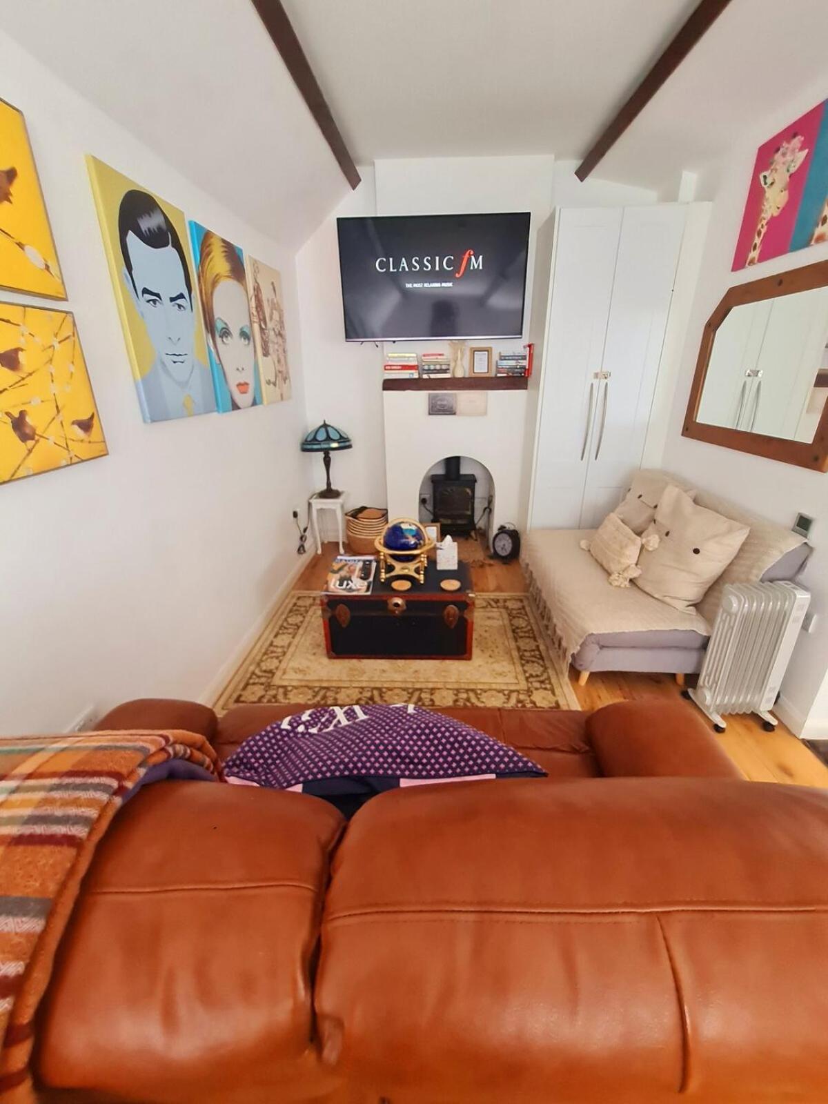 Stylish Open Plan Guest House 400sq ft Rutland