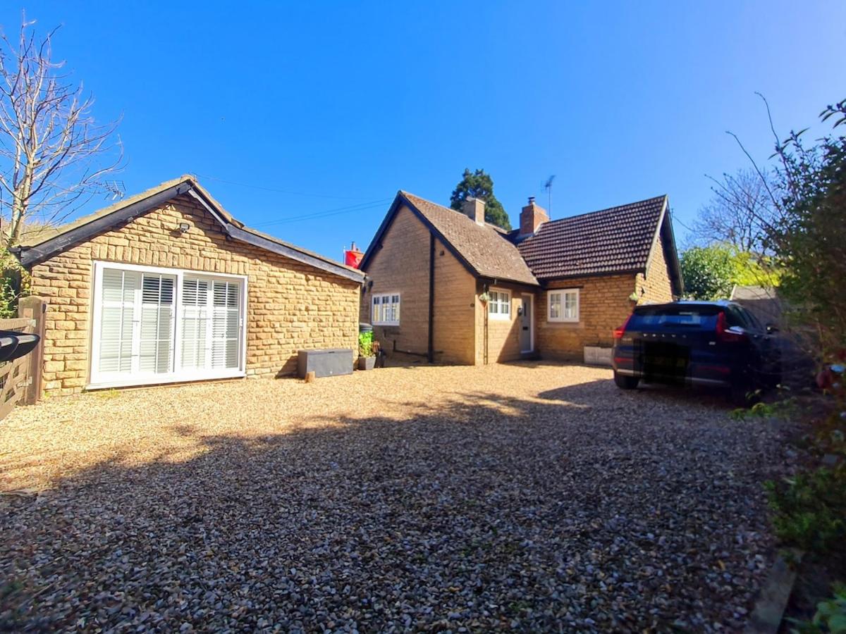 Stylish Open Plan Guest House 400sq ft Rutland